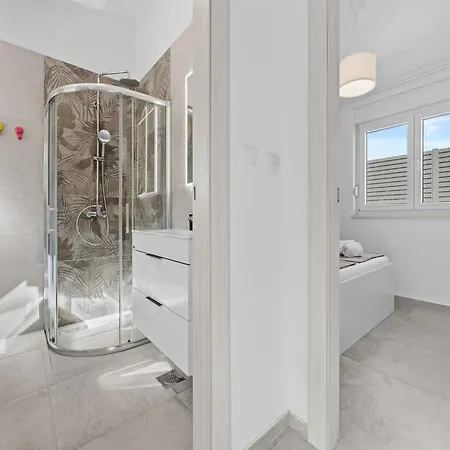 Apartamento Attractive In With Terrace *