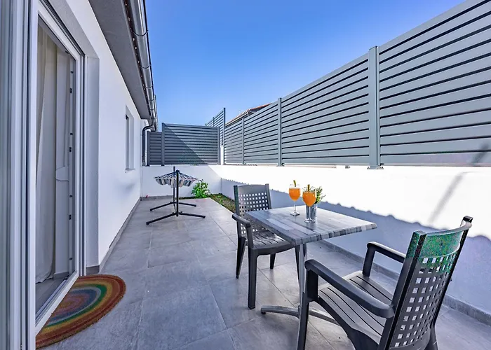 Attractive In With Terrace