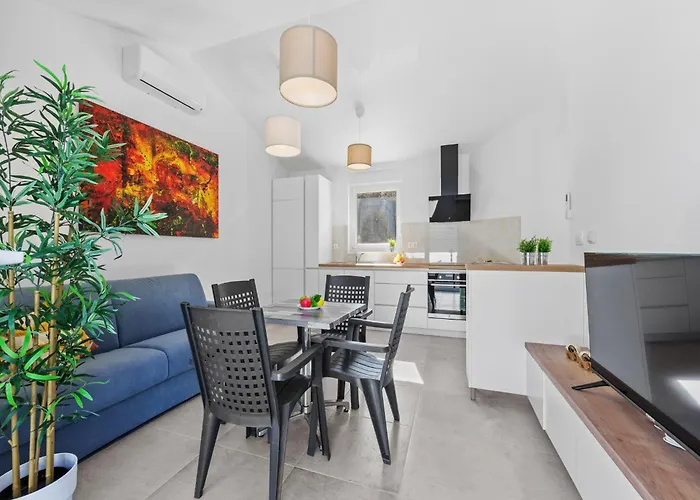 Attractive In With Terrace * Peroj