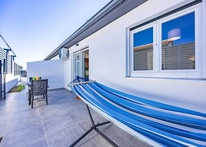 Appartement Attractive In With Terrace *